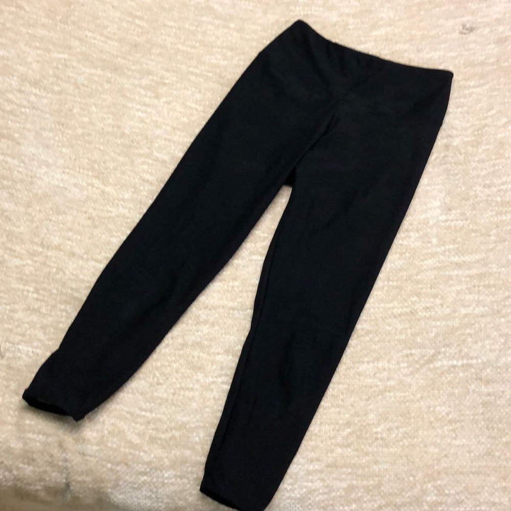 Capri Black Active Leggings